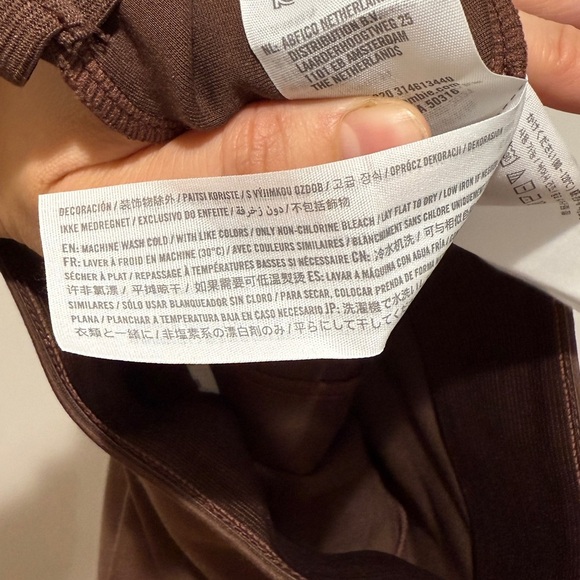 NWT Abercrombie & Fitch Ponte Knit Split-Hem Flare Pant Medium M Brown Pull On - Picture 5 of 9